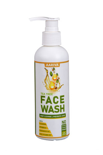 Aariva Tea Tree Facewash