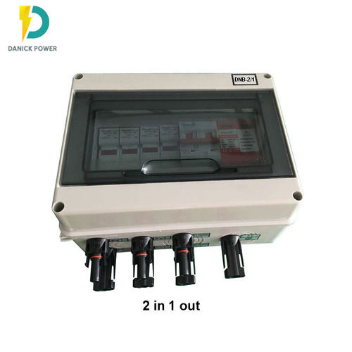 IP65 outdoor small 1 in 1 out pv combiner box with lighting protection