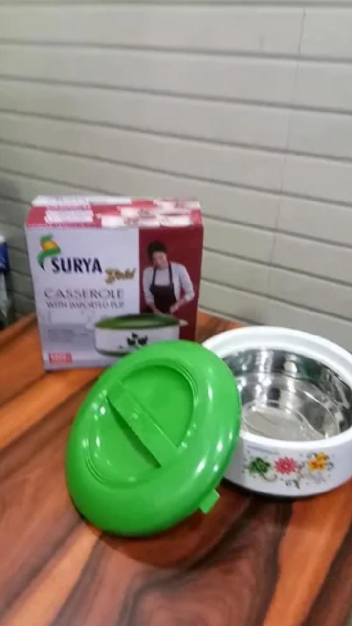 green plastic Hot pot