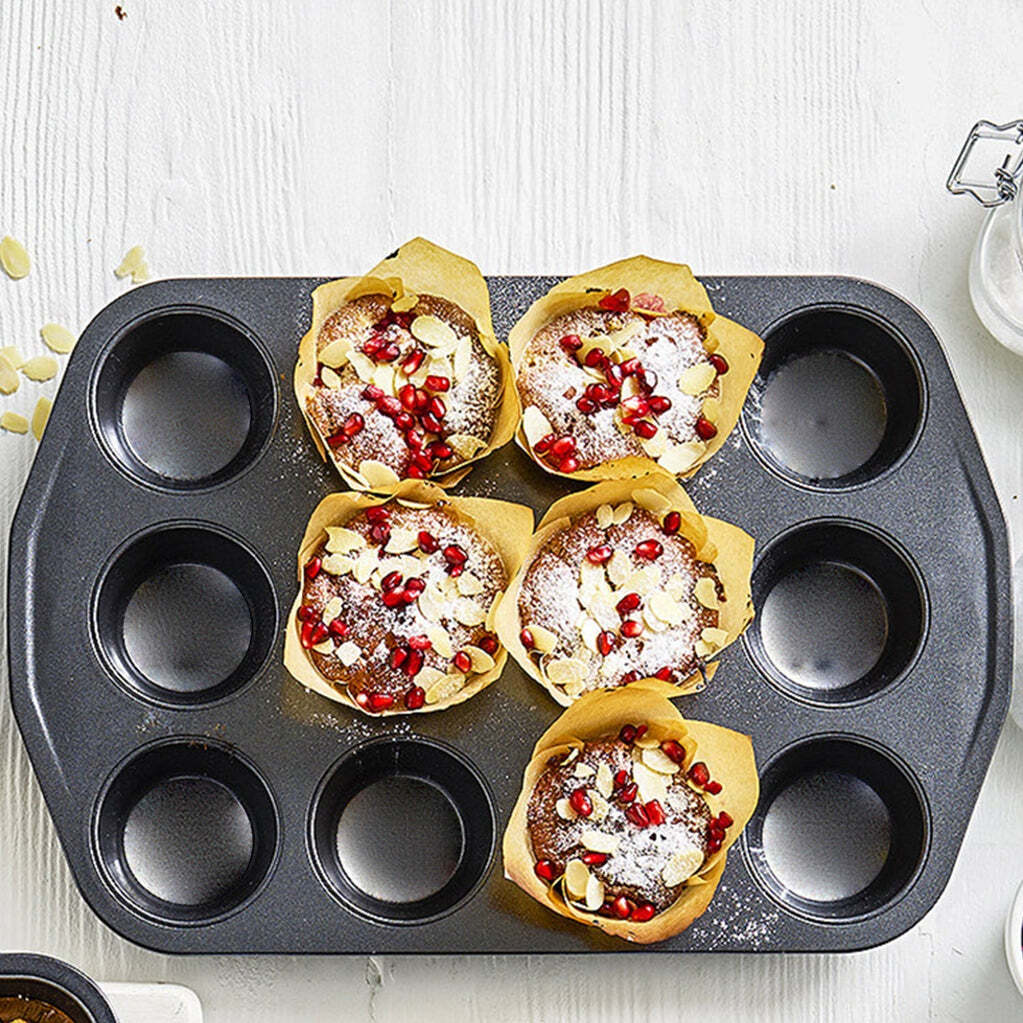 Random Shape Non-Stick and Microwave Safe Bakeware Set (Pack of 10Pcs) (7065)