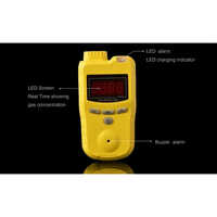 Sensepoint Xcd3100 - Plastic Material, Semi Automatic Operating Mode | Electric Powered, Commercial Use Combustible Gas Detector