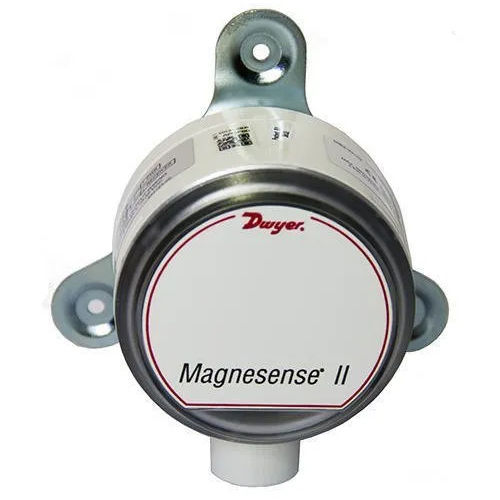 Dwyer Differential Pressure Transmitter