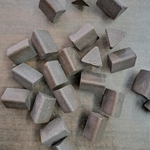 T15x15 Grey Ceramic Deburring Media