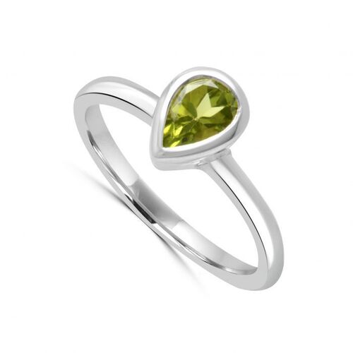 Sterling silver 92.5 %  Peridot Stone Silver Ring (Design no 2)