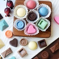 Silicone Food Grade Reusable Non-Stick Multi Shape 15 Cavity Chocolate Mold (7614)
