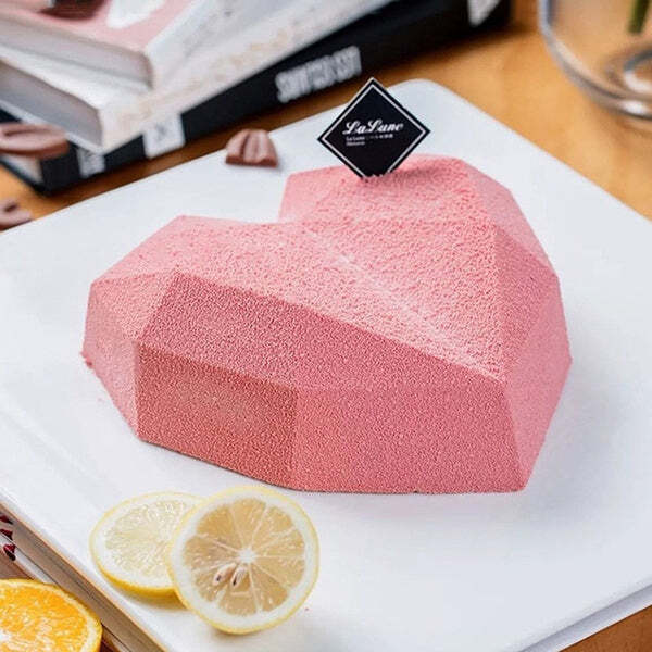 Silicone Heart Pinata Shape Chocolate Mould (3258)