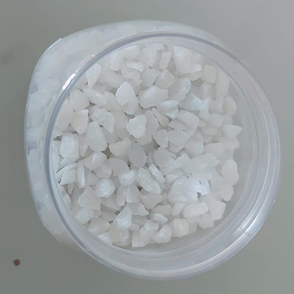 Industrial Bentonite Powder - 100% Montmorillonite Composition, Nil Moisture, Ideal For Metallurgy, Drilling Fluids, Binder In Iron Ore Pelletization