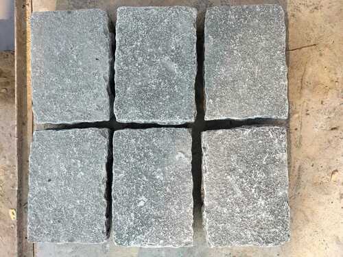 High Quality Tandur Grey Limestone Tumbled Cobble Stone Pavers 14X20X5/7 Cm Outdoor Garden Pathways Driveway Paving Stone - Application: Construction