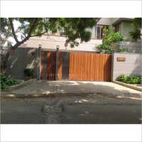 Brown Ss With Wood Gate