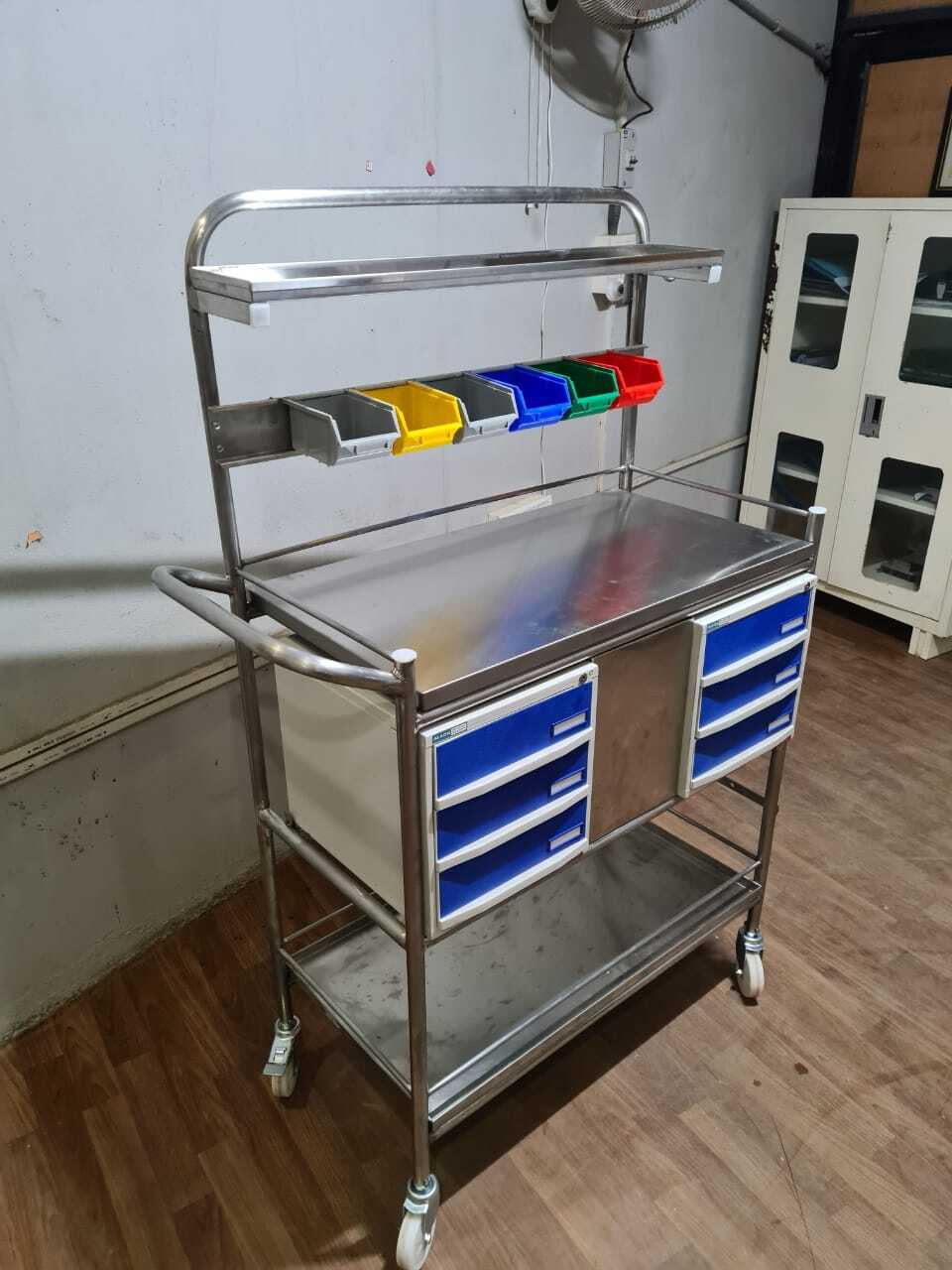 Hospital Crash Cart