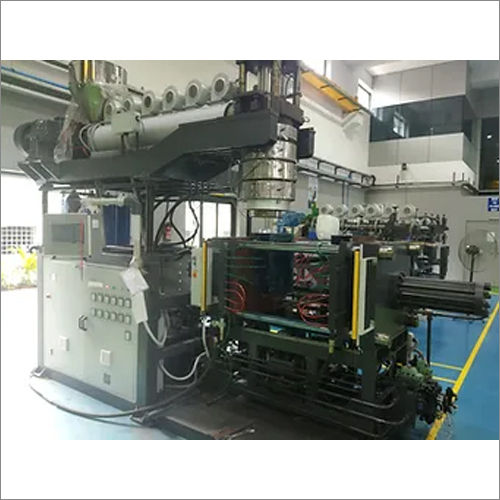 Plastic Blow Moulding Machine