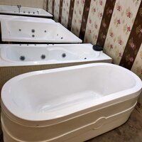 Oval Freestanding Bath Tub