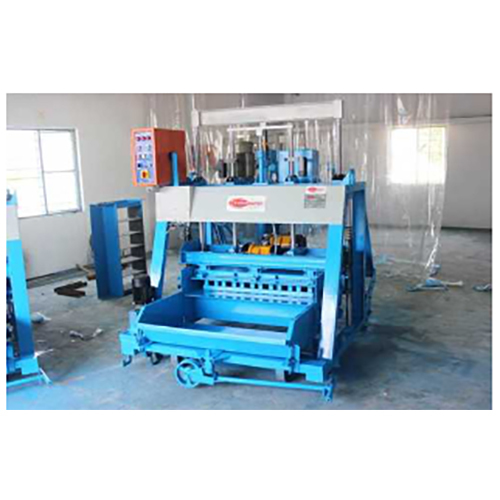 Triple Vibrator Concrete Block Machine