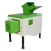 Capacity Heavy Duty Plastic Shredding Machine with 15 kW Motor and 500