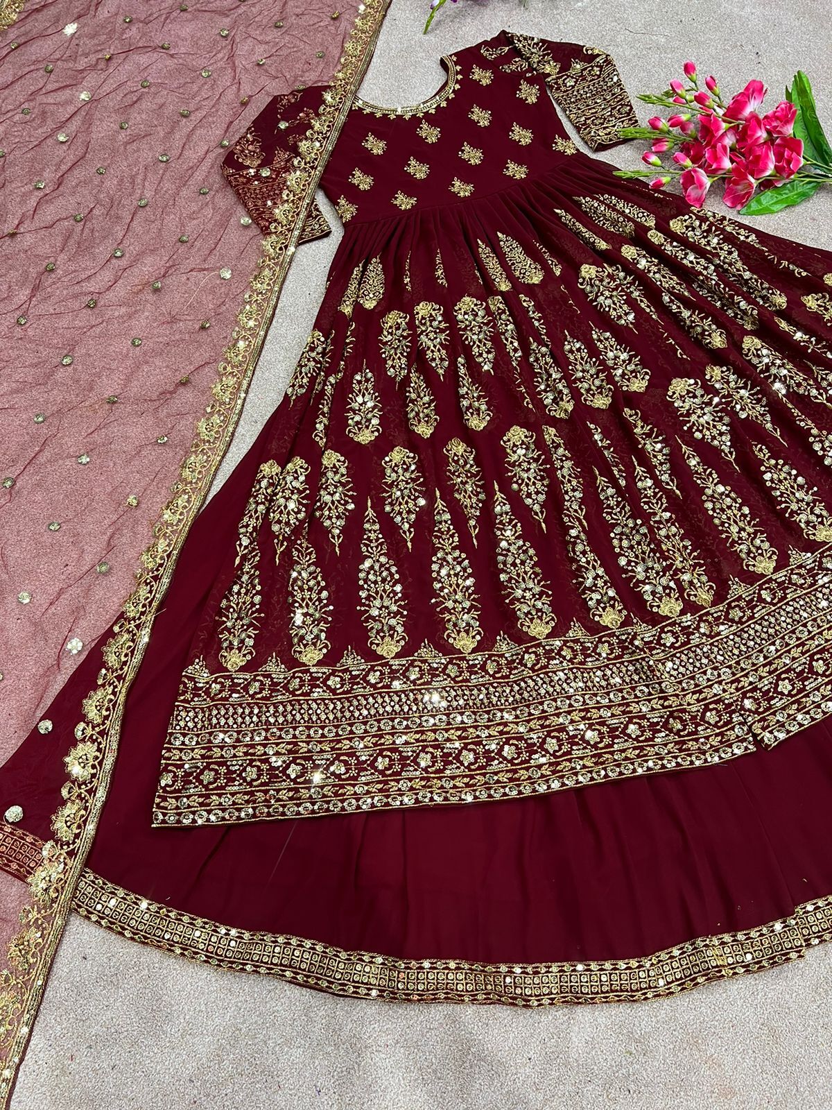 GOWN FOR LADIES