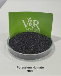 Potassium Humate Shiny Flakes - 98% Purity, Black Granular Organic Fertilizer with 98% Solubility for Agriculture