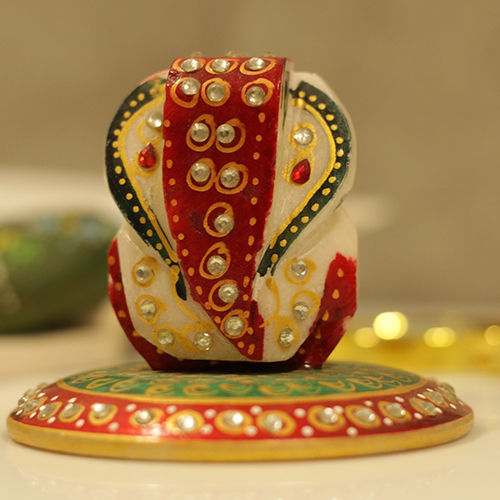 Multicolor Marble Ganesh On Round Platform With Pearls