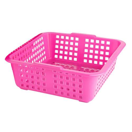 PLASTIC MEDIUM SIZE CANE FRUIT BASKETS (2482)