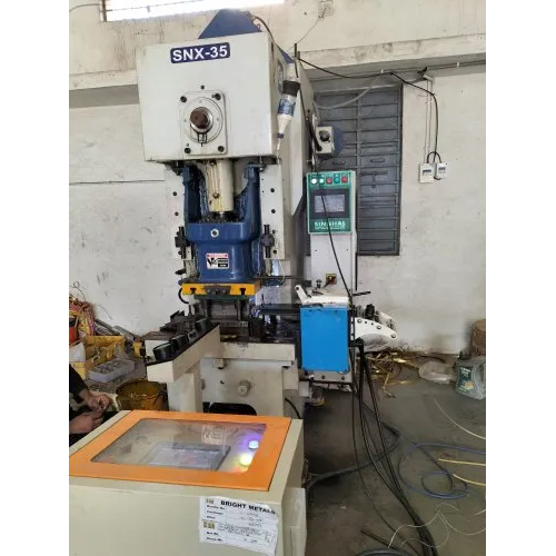 Nc Servo Feeder For High Speed Press