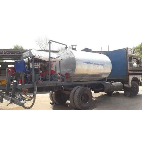 Truck Mounted Bitumen Sprayer (Bpd) - Automatic Grade: Automatic