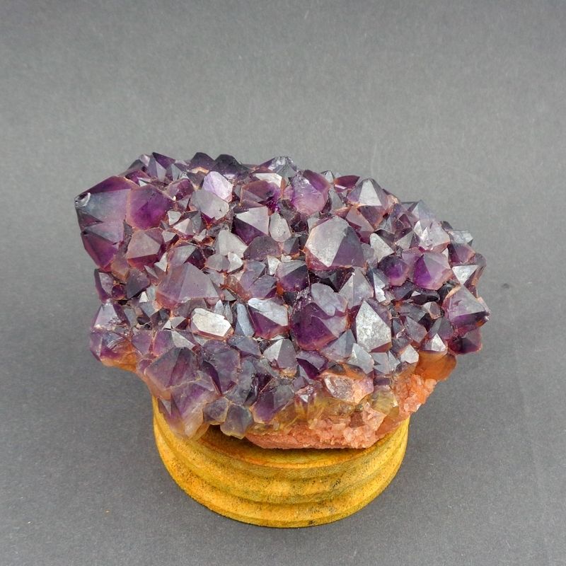 Amethyst Geord Cluster