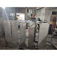 Industrial SS Ladder - 2 to 6 Steps, Stainless Steel & Mild Steel | Designed for Pharmaceutical and Chemical Industries, Customizable Height and Finish