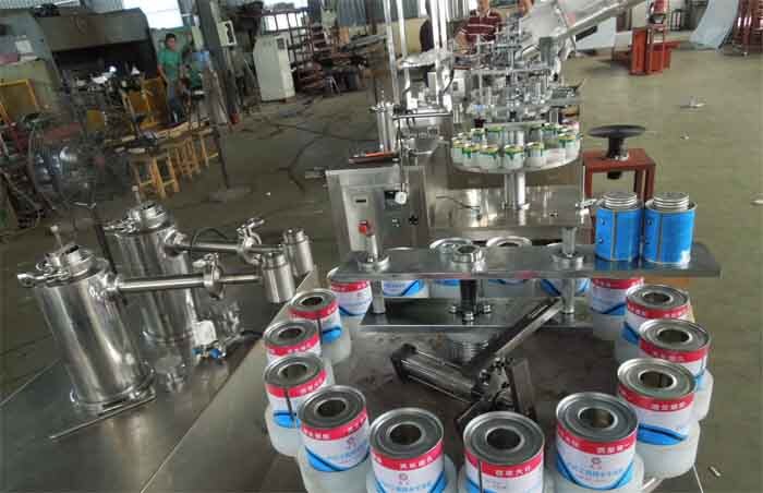 Pvc Glue Filling And Capping Machine