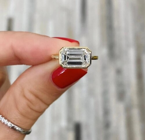 Diamond Solitaire Engagement Ring Baguette Cut