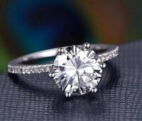 Diamond Solitaire Engagement Ring Round Cut