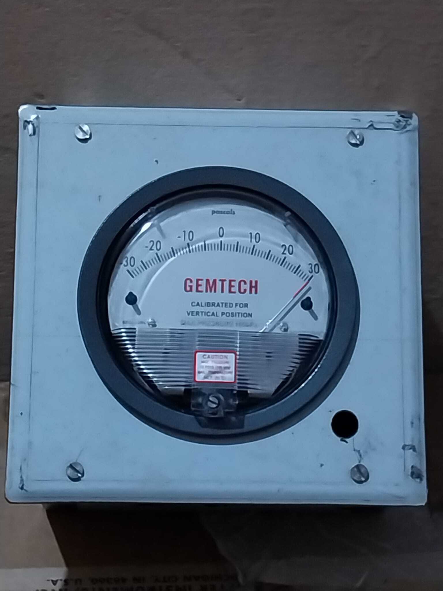 GEMTECH Model G2000-0 Differential Pressure Gauge