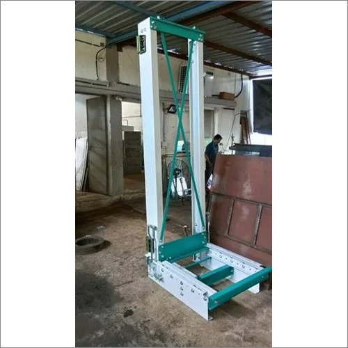 L Car Frame Elevator Safety