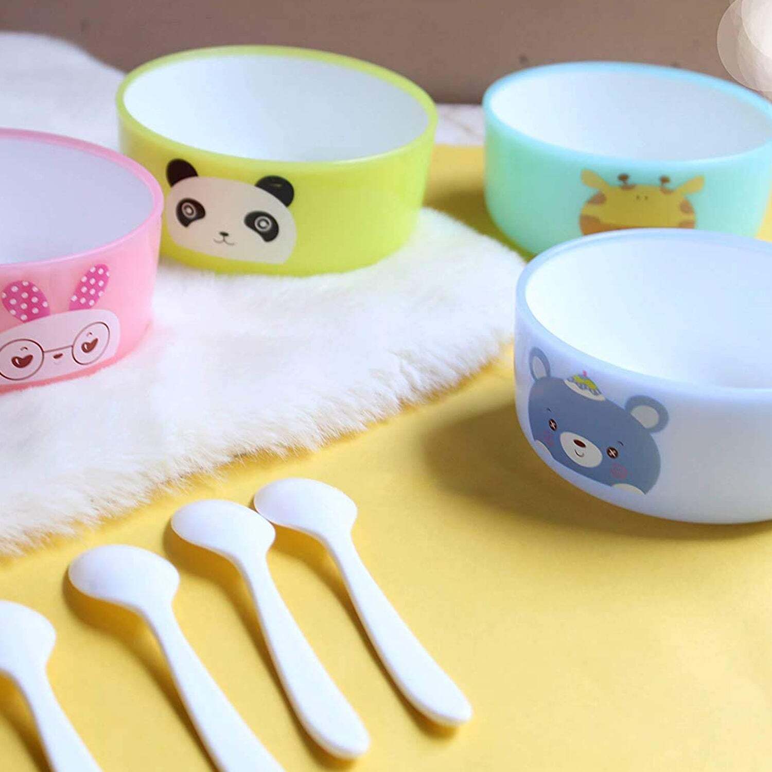 PLASTIC ANIMAL CARTOON COLORFUL BOWL SET 4 PIECES BOWL WITH 4 SPOONS FOR KIDS (ASSORTED COLOR) (4816)