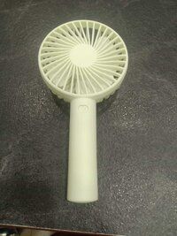 Retractable fan