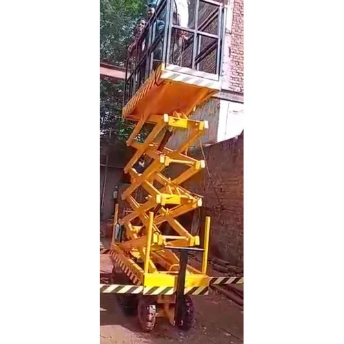 Hydraulic Lift Table