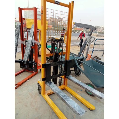 Manual Hydraulic Stacker in gurgaon