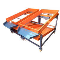 Sand Vibrating Screen Machine - Application: Industrial