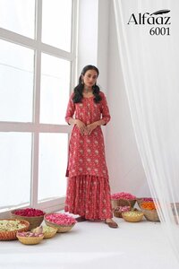 HEAVY MUSLIN With NAZMEEN CHIFFON PRINTED KURTI