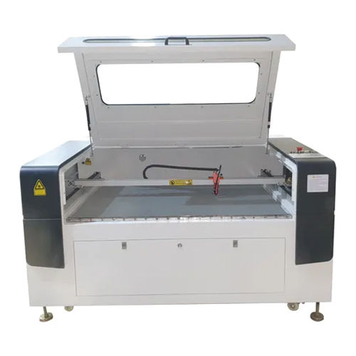 Semi Automatic Co2 Laser Cutting Machine