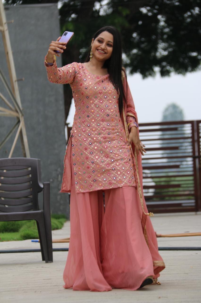 GORGETTE WITH EMBROIDERY DOUBLE SIQUNCE AND MIRROR PEPAR WORK SUIT