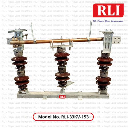 Silver-Brown 33 Kv 800 Amps Double Break Center Rotating Type Ab Switches