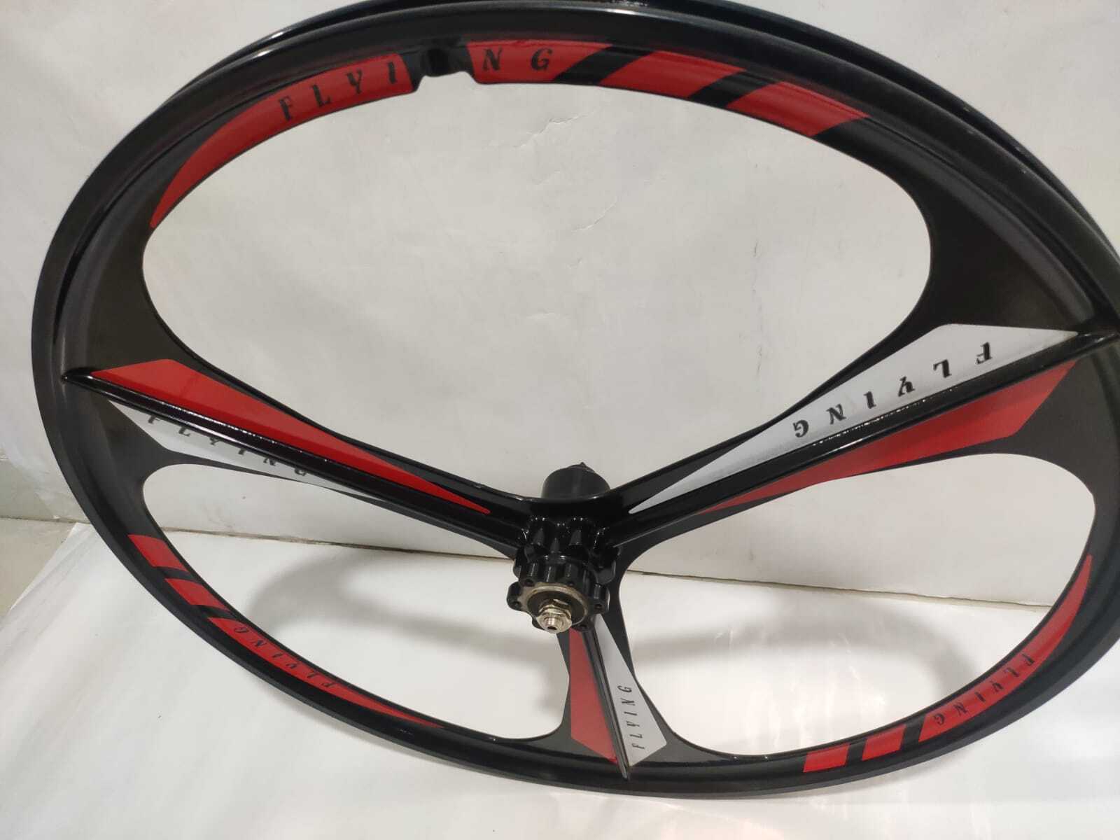 BICYCLE MAGNESIUM RIM 16'' 3 SPOKES