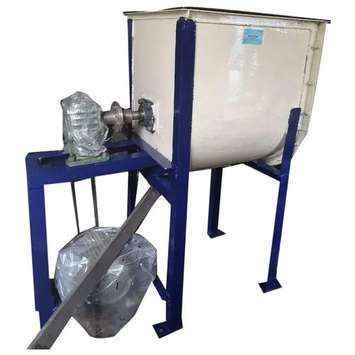 Single Phase Sigma Mixer Machine Capacity: 1.5 Ton/day