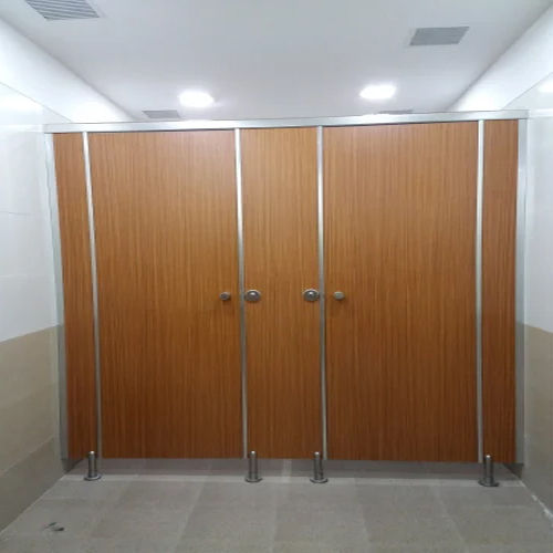 Rectangular Crown Leg Type Toilet Partition