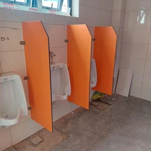 Glossy Modular Hpl Urinal Partition