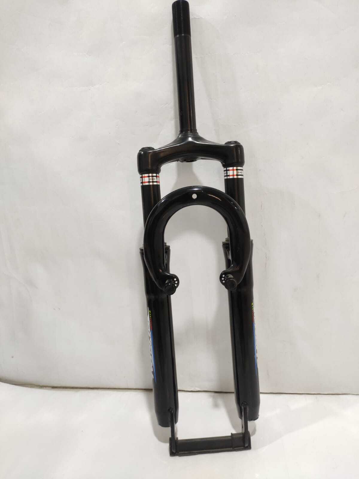 BICYCLE SUSPENSION FORK 26 INCH 31.8MM 185MM THREADED