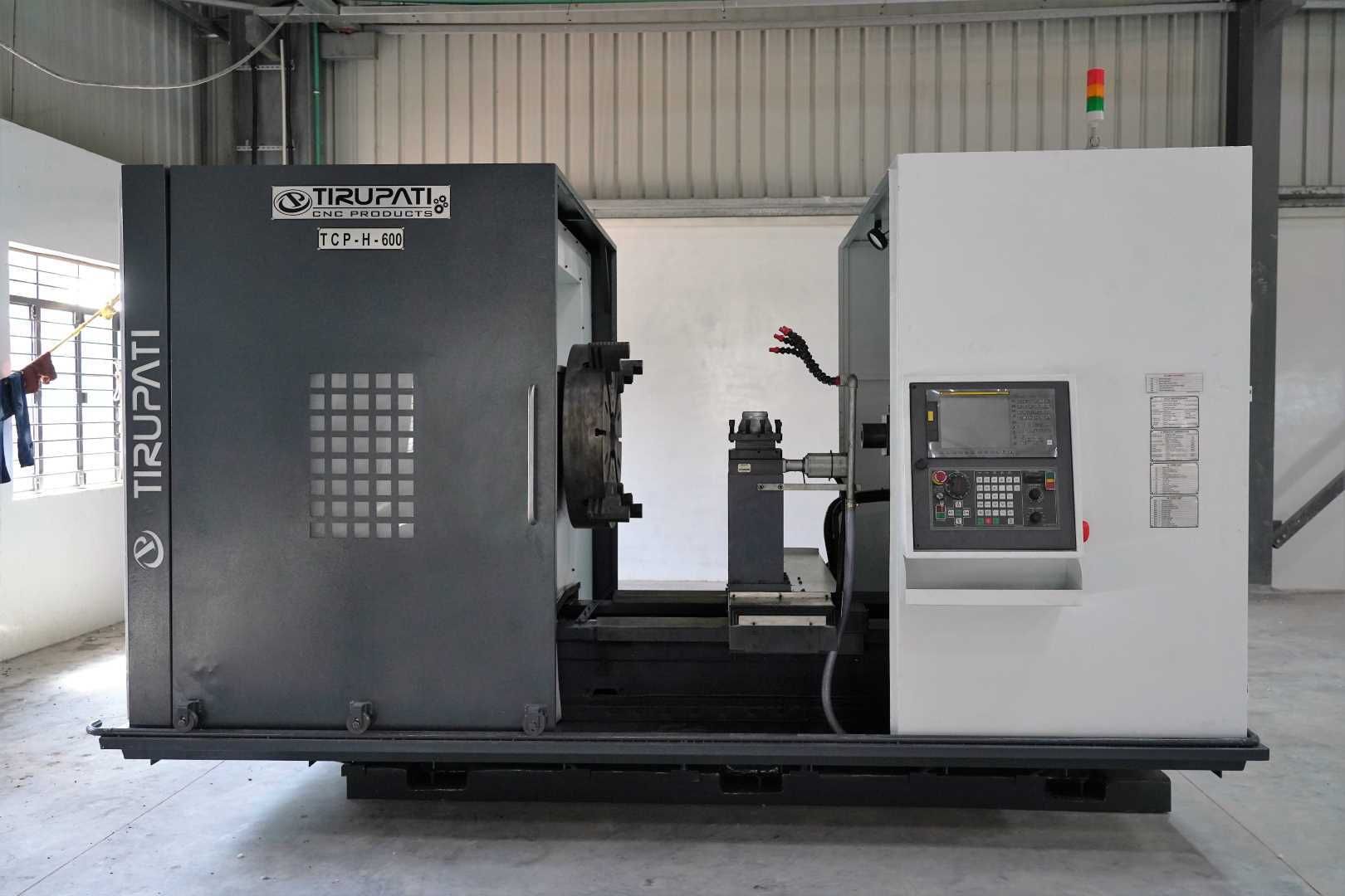 CNC LATHE MACHINE - TCP H-600L-1500