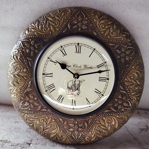 Classic Wood Metal Wall Clock