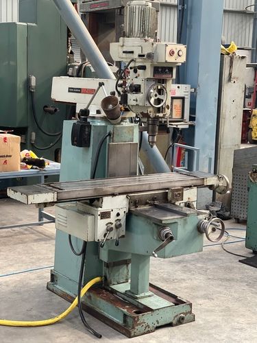 Tos Fnk 25 Milling Machine 3