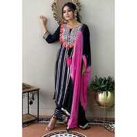 Ladies Kurti And Dupatta Set