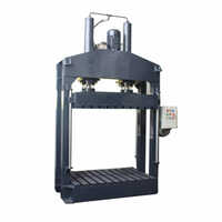 Green Net Bale Press